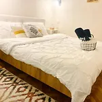 Charm Old Town Apartment Brasov