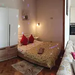 Charm Old Town Apartment *