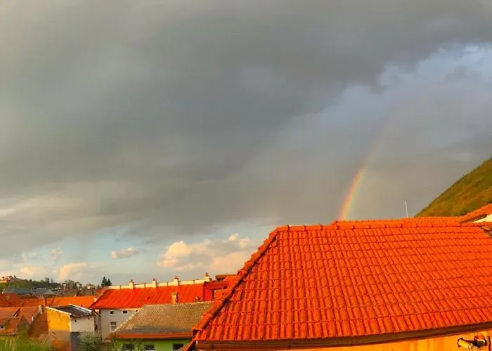 Charm Old Town 公寓